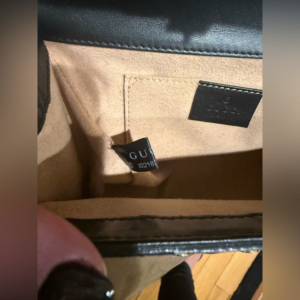 Limited edition GUCCI Supreme Monogram Calfskin Black/Gold Padlock - Picture 12 of 12